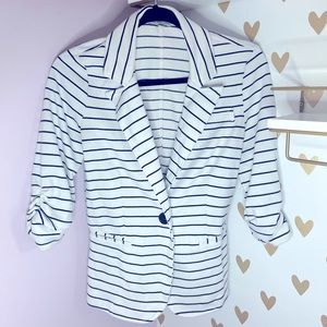 Charlotte Russe navy blue pin stripe blazer. Size M. Smoke free home.
